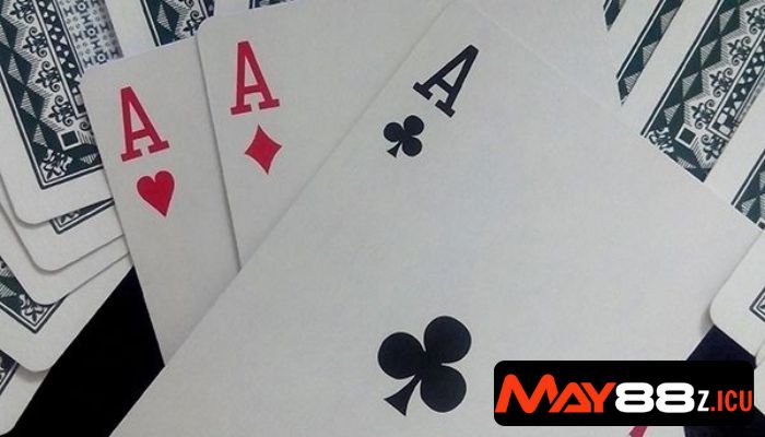 Cách chia bài 9 nút